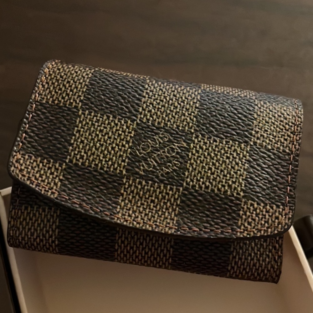 Louis Vuitton Lock & Key Cufflinks - image 3